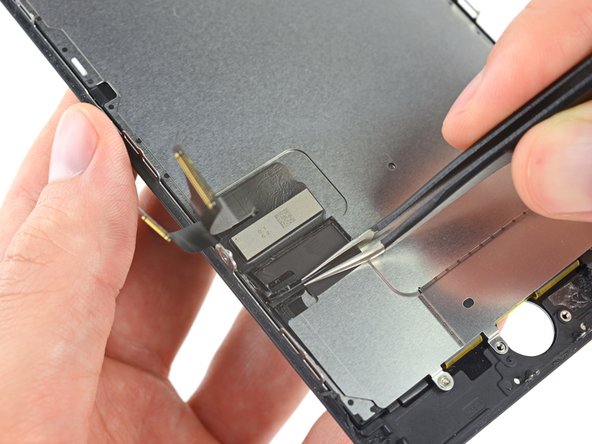 iPhone 7 Plus LCD and Digitizer Replacement, LCD and Digitizer: crwdns2935265:042crwdnd2935265:03crwdnd2935265:03crwdne2935265:0