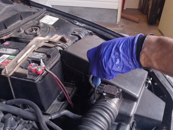 2005 Mazda 6 Electronic Throttle Body Replacement: crwdns2935265:03crwdnd2935265:02crwdnd2935265:02crwdne2935265:0