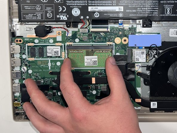 Lenovo IdeaPad 3-15ADA05 RAM Replacement: crwdns2935265:03crwdnd2935265:02crwdnd2935265:02crwdne2935265:0