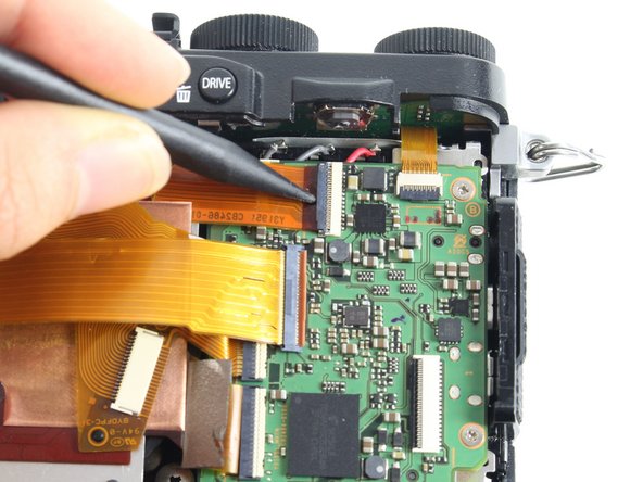 Disassembling Fujifilm X30 Camera: crwdns2935265:08crwdnd2935265:02crwdnd2935265:03crwdne2935265:0