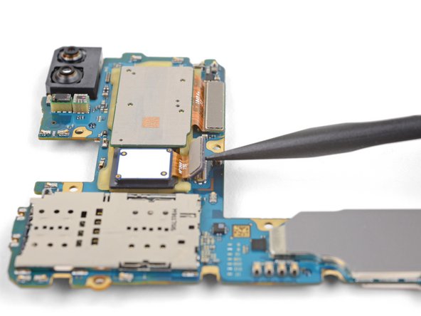 Samsung Galaxy S10+ Rear-Facing Camera Module Replacement, Rear-Facing Camera Module: step 23, image 2 of 3