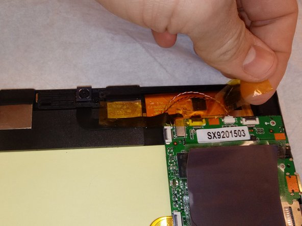 Quantum View 10.1 Motherboard Replacement, Disconnect Cables: crwdns2935265:04crwdnd2935265:03crwdnd2935265:03crwdne2935265:0