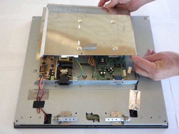 Sceptre X9 Komodo VII Board Cover Replacement: crwdns2935265:06crwdnd2935265:02crwdnd2935265:02crwdne2935265:0