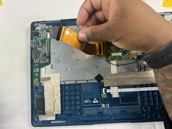 Gateway GWTC116-2BL Daughterboard Replacement: crwdns2935265:08crwdnd2935265:02crwdnd2935265:02crwdne2935265:0