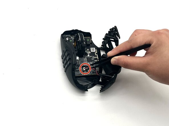 Razer Naga V2 HyperSpeed Scroll Wheel Replacement: step 5, image 1 of 2