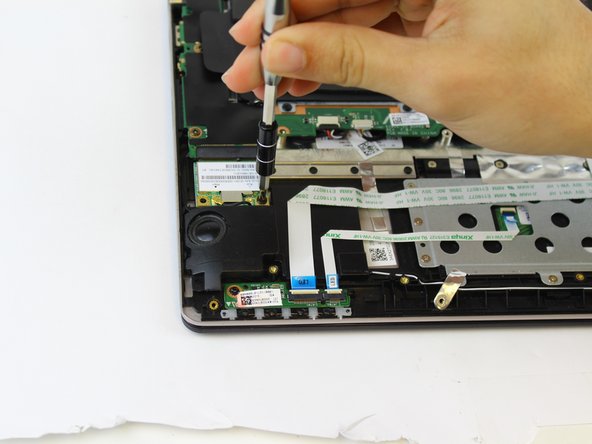 Asus VivoBook Q200E-BHI3T45 WLAN (Wireless Chip) Replacement, WLAN (Wireless Chip): crwdns2935265:06crwdnd2935265:02crwdnd2935265:02crwdne2935265:0