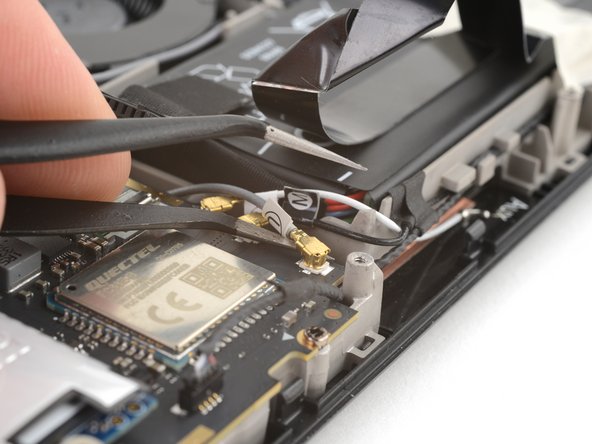 Steam Deck OLED Motherboard Replacement, Disconnect the antenna cables: step 23, image 2 of 3