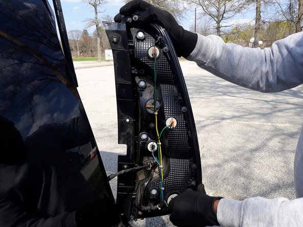 2014-Present Kia Soul Brake Light Replacement: crwdns2935265:04crwdnd2935265:02crwdnd2935265:03crwdne2935265:0