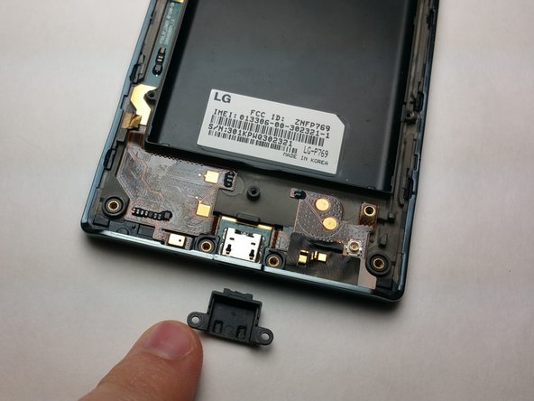 LG Optimus L9 P769 Micro-USB Port Replacement: crwdns2935265:06crwdnd2935265:03crwdnd2935265:03crwdne2935265:0