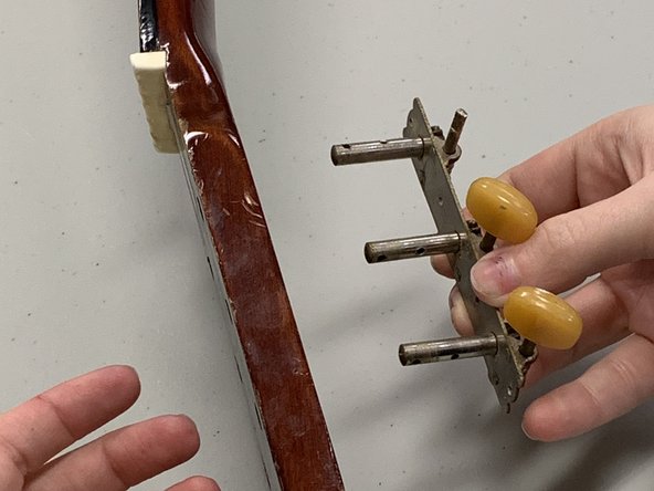 SR  306-12951100 Acoustic Guitar Tuning Keys Replacement: crwdns2935265:03crwdnd2935265:03crwdnd2935265:03crwdne2935265:0