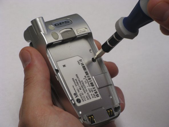 LG VX4400 Microphone Replacement: crwdns2935265:04crwdnd2935265:02crwdnd2935265:02crwdne2935265:0