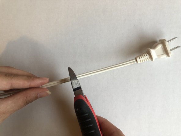 Honeywell Fan  Plug Replacement, Plug: step 1, image 2 of 2