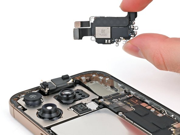 iPhone 16 Pro 5G mmWave Antenna Replacement