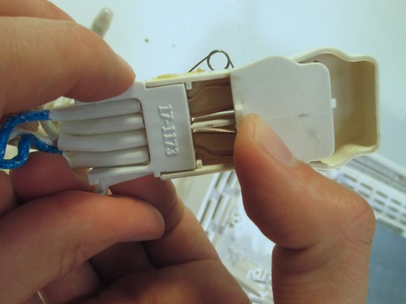 Cuisinart 4-Slice Tandem Toaster Teardown: crwdns2935265:010crwdnd2935265:02crwdnd2935265:02crwdne2935265:0