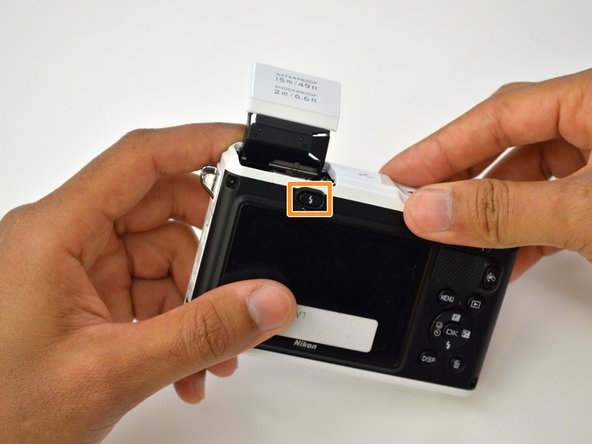 Nikon 1 AW 1 Rear Panel Replacement: crwdns2935265:06crwdnd2935265:03crwdnd2935265:03crwdne2935265:0