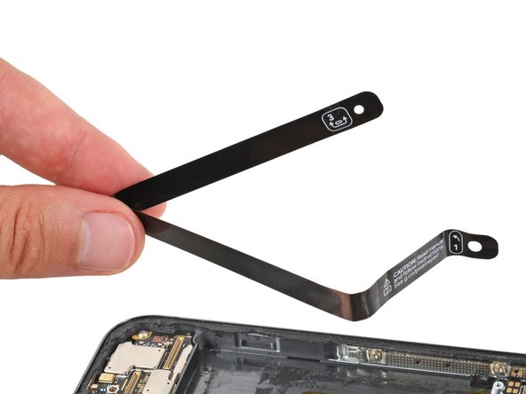 Google Pixel 9 Battery Replacement, Remove the battery: 39 단계, 이미지 3개 중 3개