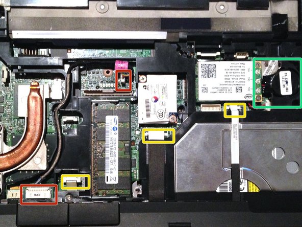 Removing the HP Elitebook 6930p Top Cover, Top Cover: crwdns2935265:013crwdnd2935265:02crwdnd2935265:03crwdne2935265:0