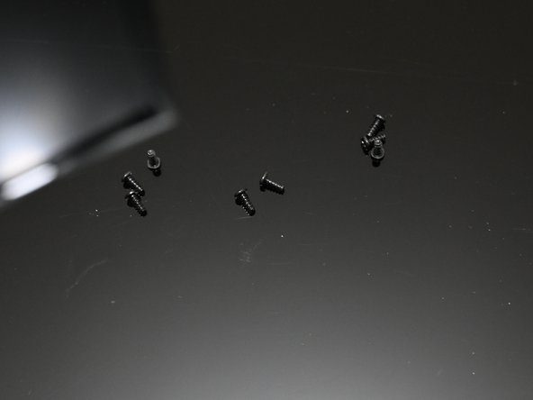 Full Lytro First Generation Teardown (The Easy Way), Unscrew the Battery/CPU Assembly: crwdns2935265:014crwdnd2935265:03crwdnd2935265:03crwdne2935265:0