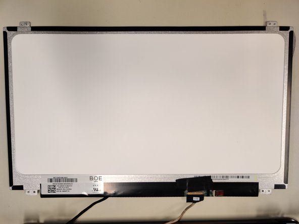 Dell latitude 3500 Teardown, Remove Screen Cover: crwdns2935265:014crwdnd2935265:03crwdnd2935265:03crwdne2935265:0