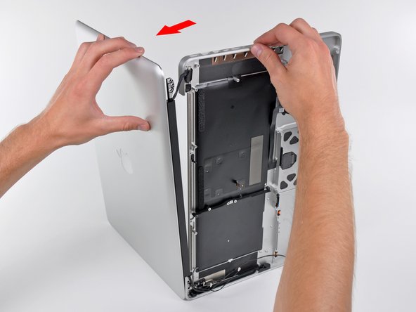 MacBook Pro 15" Unibody Mid 2010 Upper Case Replacement: crwdns2935265:043crwdnd2935265:02crwdnd2935265:03crwdne2935265:0