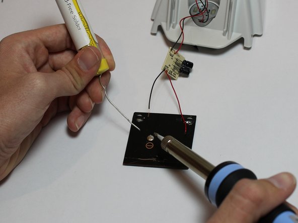 AcuRite 02032 Solar Panel Replacement: crwdns2935265:016crwdnd2935265:02crwdnd2935265:03crwdne2935265:0