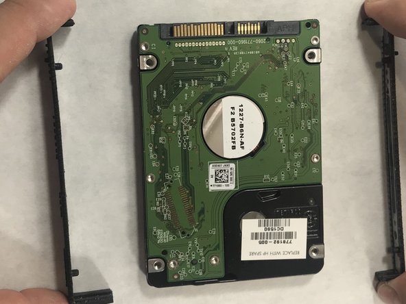 HP Pavilion 15-AB153NR Hard Drive Replacement: crwdns2935265:017crwdnd2935265:02crwdnd2935265:02crwdne2935265:0