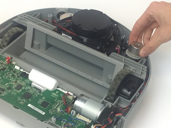 Neato Botvac 80 Wheel Replacement, Wheels: crwdns2935265:06crwdnd2935265:03crwdnd2935265:03crwdne2935265:0