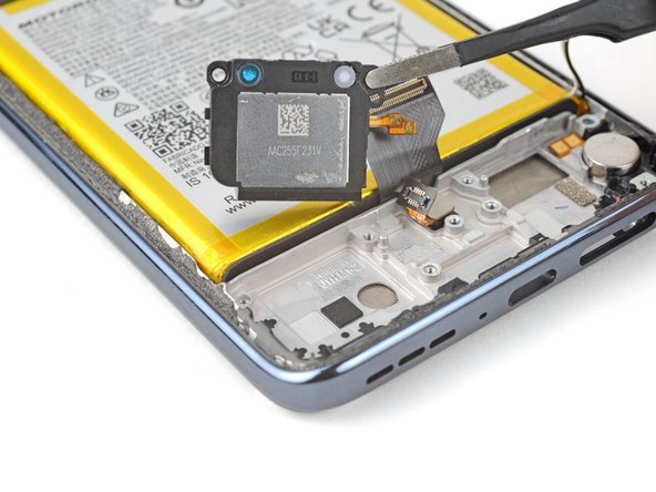 Motorola Edge (2022) Loudspeaker Replacement, Remove the loudspeaker: step 40, image 2 of 2