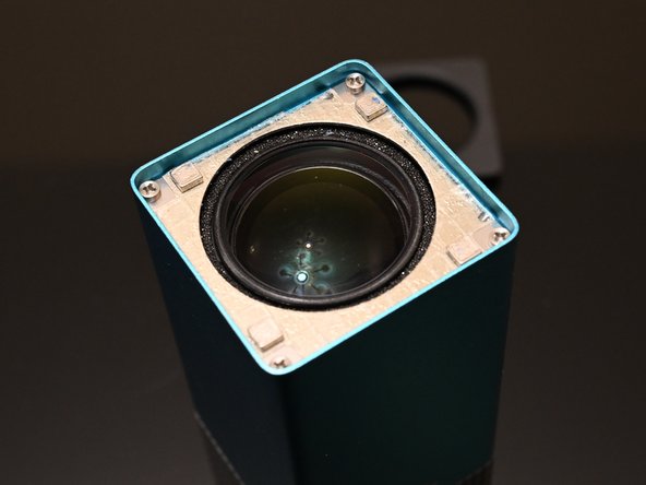 Full Lytro First Generation Teardown (The Easy Way), Remove the Lens Trim: crwdns2935265:07crwdnd2935265:03crwdnd2935265:03crwdne2935265:0