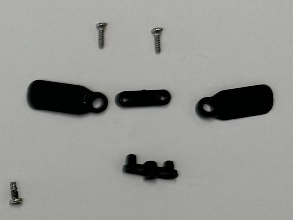 2.4ghz remote control helicopter Teardown, Rear Propeller Removal: crwdns2935265:010crwdnd2935265:03crwdnd2935265:03crwdne2935265:0