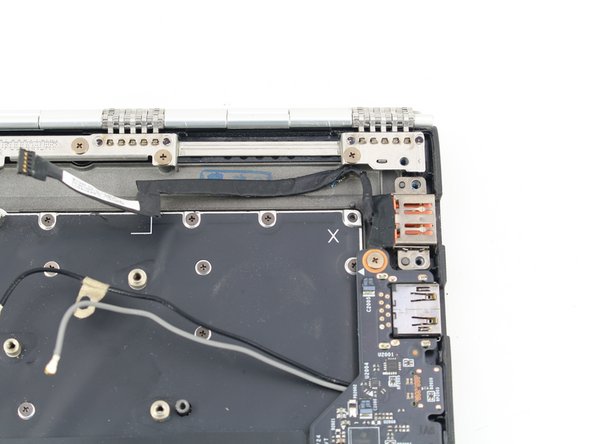 Lenovo Yoga 900-13ISK Charging Port Replacement, Charging Port: crwdns2935265:017crwdnd2935265:03crwdnd2935265:03crwdne2935265:0