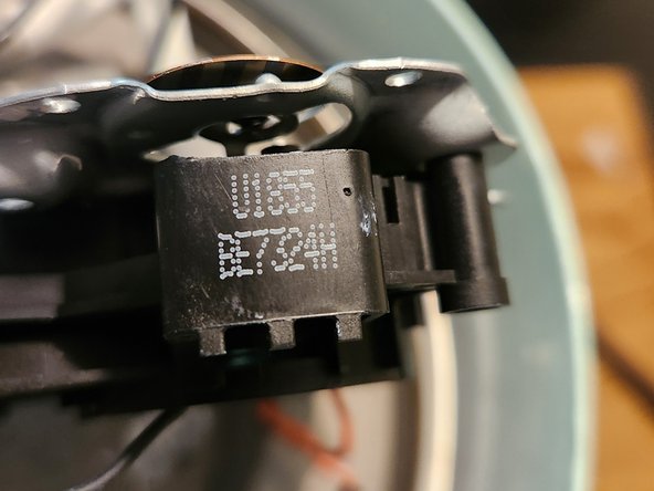 Smeg Kettle temp control jug replacement, Disconnect the temp control Unit: crwdns2935265:02crwdnd2935265:02crwdnd2935265:02crwdne2935265:0