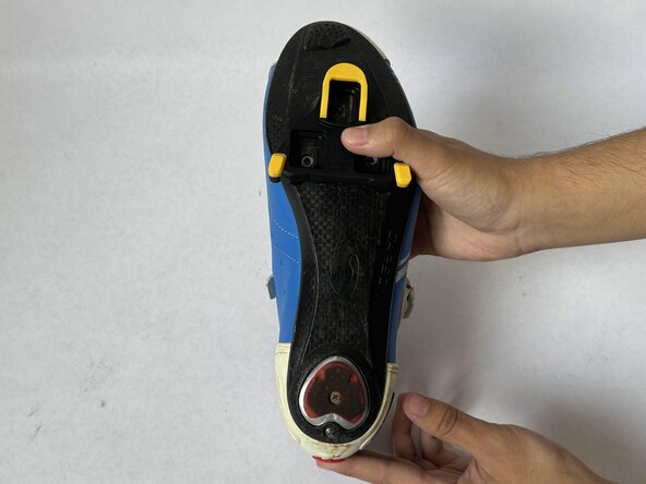 Sidi Bike Shoe Cleat and Heel Plate Replacement: crwdns2935265:02crwdnd2935265:02crwdnd2935265:03crwdne2935265:0
