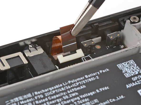 Steam Deck OLED Front Shell Replacement, Disconnect the audio board: crwdns2935265:081crwdnd2935265:02crwdnd2935265:02crwdne2935265:0