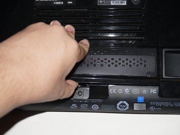 Shortcut method - HP Touchsmart IQ506 CMOS Battery, Remove the RAM door screw: passo 4, immagine 3 di 3