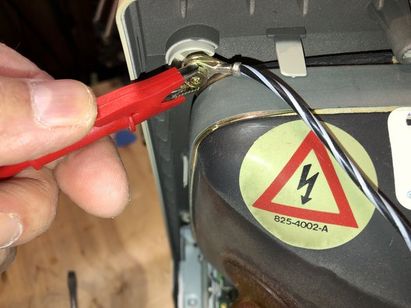 Macintosh Classic II Power Board Removal: crwdns2935265:07crwdnd2935265:02crwdnd2935265:03crwdne2935265:0