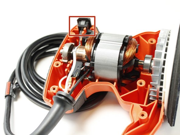 Black and Decker BDERO100 Holder Brush and Spring Replacement: crwdns2935265:06crwdnd2935265:02crwdnd2935265:02crwdne2935265:0