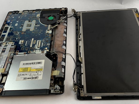 Acer Aspire 5251-1513 Display Assembly Replacement: crwdns2935265:018crwdnd2935265:02crwdnd2935265:02crwdne2935265:0