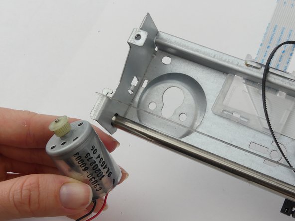 HP Deskjet 1000 J110a Ink Carriage Motor Replacement: crwdns2935265:09crwdnd2935265:03crwdnd2935265:03crwdne2935265:0