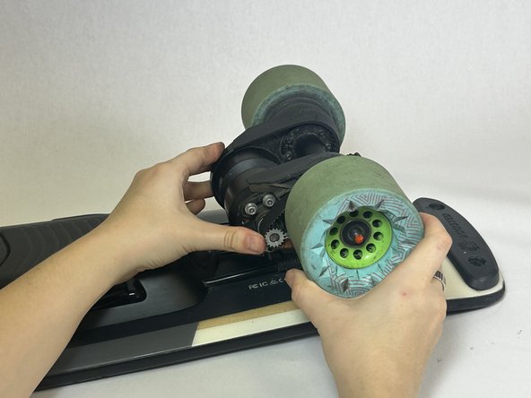 Boosted Mini Belt Replacement: 9 단계, 이미지 2개 중 2개