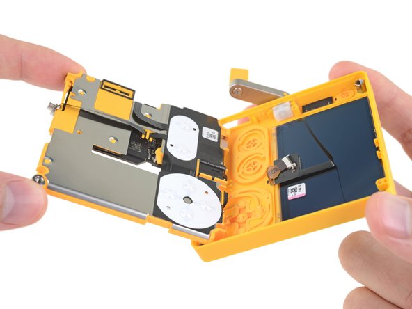 Playdate Teardown: crwdns2935265:08crwdnd2935265:02crwdnd2935265:03crwdne2935265:0