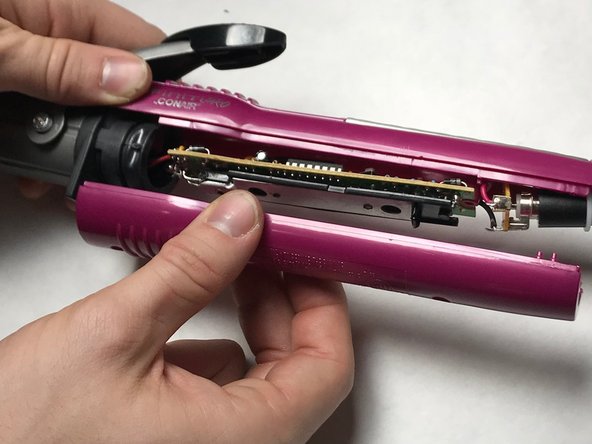 Conair Infiniti PRO Curling Iron Motherboard Replacement: crwdns2935265:03crwdnd2935265:02crwdnd2935265:03crwdne2935265:0