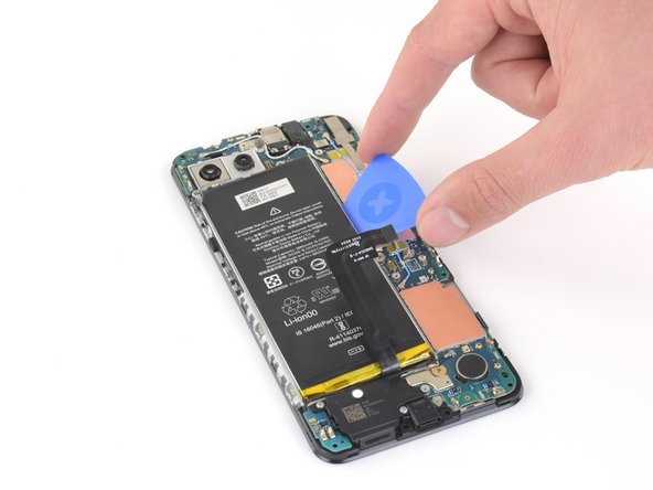 Google Pixel 4a 5G Battery Replacement, Remove the battery: crwdns2935265:032crwdnd2935265:02crwdnd2935265:03crwdne2935265:0