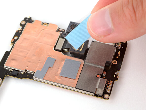 Google Pixel 9a Logic Board Replacement: passo 38, immagine 3 di 3