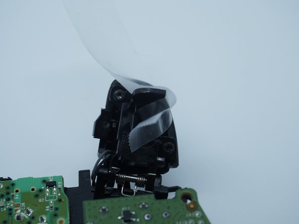 Xbox One Wireless Controller 1697 LT/RT Magnet Adjustment, Clean up the magnet(s): crwdns2935265:06crwdnd2935265:03crwdnd2935265:03crwdne2935265:0