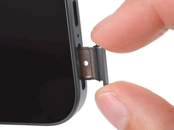 Google Pixel 9a Logic Board Replacement, Install the SIM card tray: passo 81, immagine 2 di 3