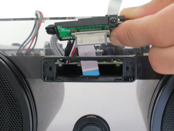 iHome iP1 30-pin Connector Replacement: crwdns2935265:011crwdnd2935265:03crwdnd2935265:03crwdne2935265:0