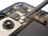 iPhone 14 Plus Earpiece Speaker Replacement