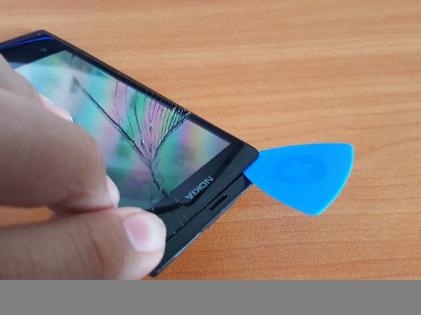 Nokia Lumia 505 Teardown, screen: crwdns2935265:04crwdnd2935265:02crwdnd2935265:03crwdne2935265:0