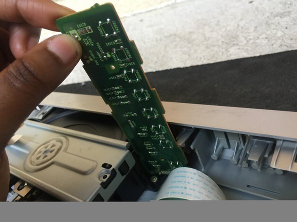 Mitsubishi Electric DD-6040 Power Button Replacement: crwdns2935265:03crwdnd2935265:03crwdnd2935265:03crwdne2935265:0